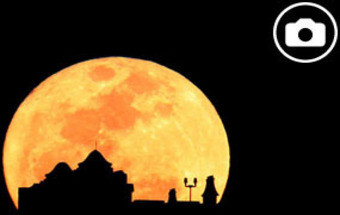 FOTOS: Viu a "super Lua" de sábado?
