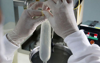 Fundação Bill Gates ajuda cientistas que querem criar 'super-preservativo'