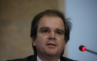 Governo quer lançar vários programas de rescisões em 2014