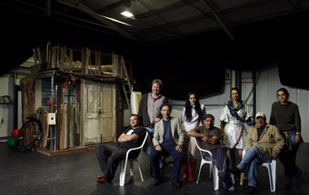 Há teatro na aldeia