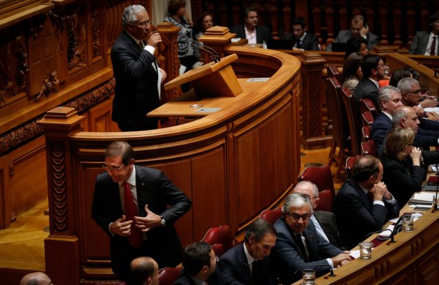 Imagens dos dois dias do fim do Governo 39