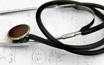 Inaugurada clínica com consultas gratuitas