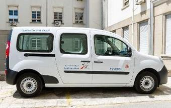 IPO de Lisboa recebe carrinha para apoio domiciliário