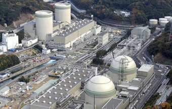 Japão aprova desmantar central de Fukushima