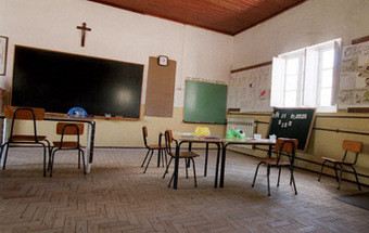 Mais de 6.500 serviços e organismos públicos encerrados desde 2000