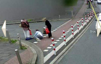 Mais um flagrante do Google Street View