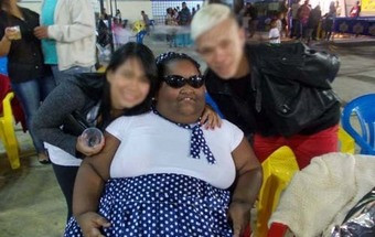 Médicos não percebem o que faz com que menina de nove anos pese 113 quilos