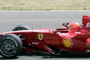 Michael Schumacher cancela regresso