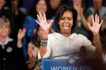 Michelle Obama aprofunda amizade com rainha Isabel