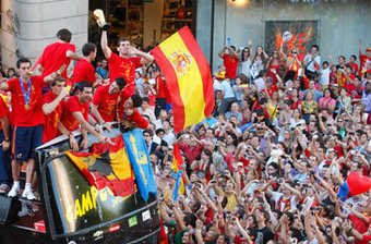 Milhões na rua para receber a Campeã do Mundo