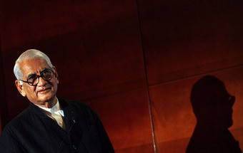 Morreu arquiteto indiano Charles Correa, autor do Centro Champalimaud