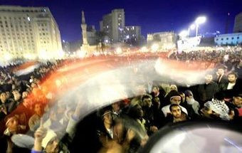 Mubarak não sai e Egito ameaça "explodir"