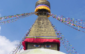 Na Rota de Shangri-La [1] 18