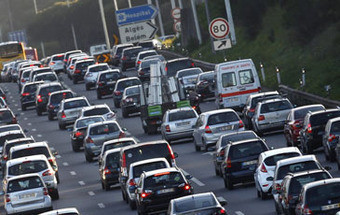 Novo sistema reduz em 100 mil o número de cartas de condução em atraso