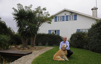O homem que tornou a casa verde e produz a própria energia 10
