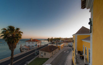 O hotel da poesia está em Paço de Arcos 12