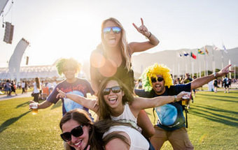 O rock invadiu a cidade no segundo dia de festival 19