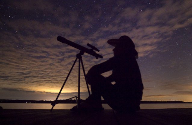 Objeto misterioso cai na Terra na sexta-feira