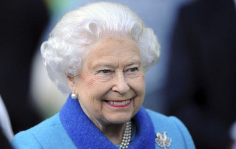 Os estranhos poderes e privilégios da Rainha Isabel II