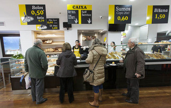 Padaria 'low cost' é isto: 13 pães por um euro 4