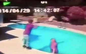 Pai detido por atirar filha para piscina como castigo