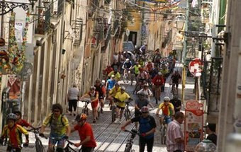 Pedalar para realizar desejos