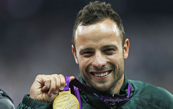 Pistorius acusado de homicidio da namorada