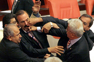 Política pelas próprias mãos 29