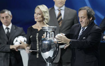 Portugal no Grupo B, com Alemanha, Holanda e Dinamarca