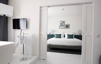 Quarto com vista sobre o mar
