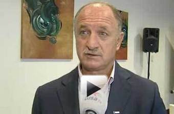 Scolari admite regressar em 2010