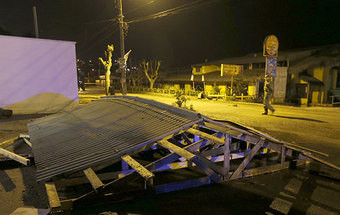 Sismo faz pelo menos 5 mortos e um milhão de deslocados no Chile 20