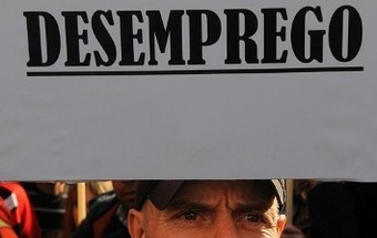 Testemunhos denunciam motivos de exclusão do mercado de trabalho