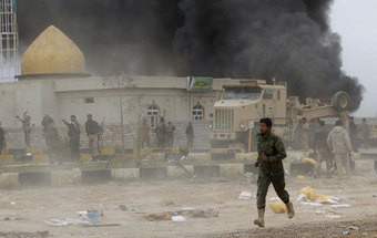 Túmulo de Saddam Hussein destruído durante batalha pela posse de Tikrit