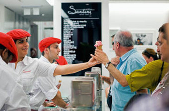 Um cone com morango, por favor!