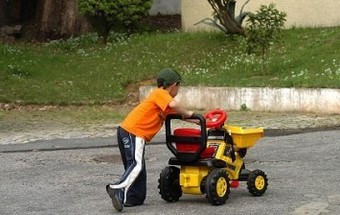 Venda de esfregões rende 4400 euros às Aldeias SOS
