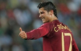 Zidane e Ronaldo jogam para ajudar Cabo Verde