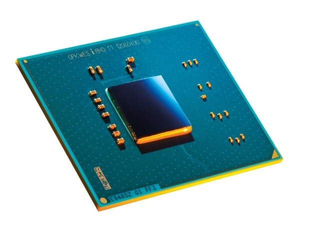 intel-atom-s1200-chip-620x465.jpg