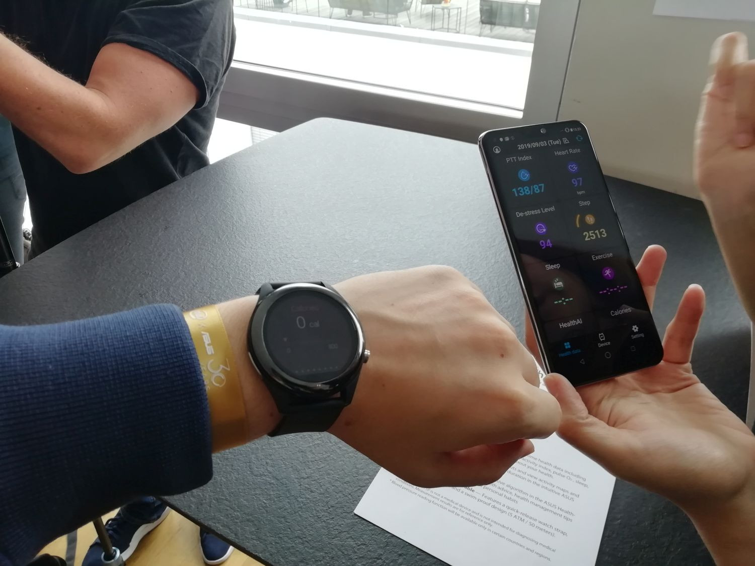 Asus VivoWatch SP