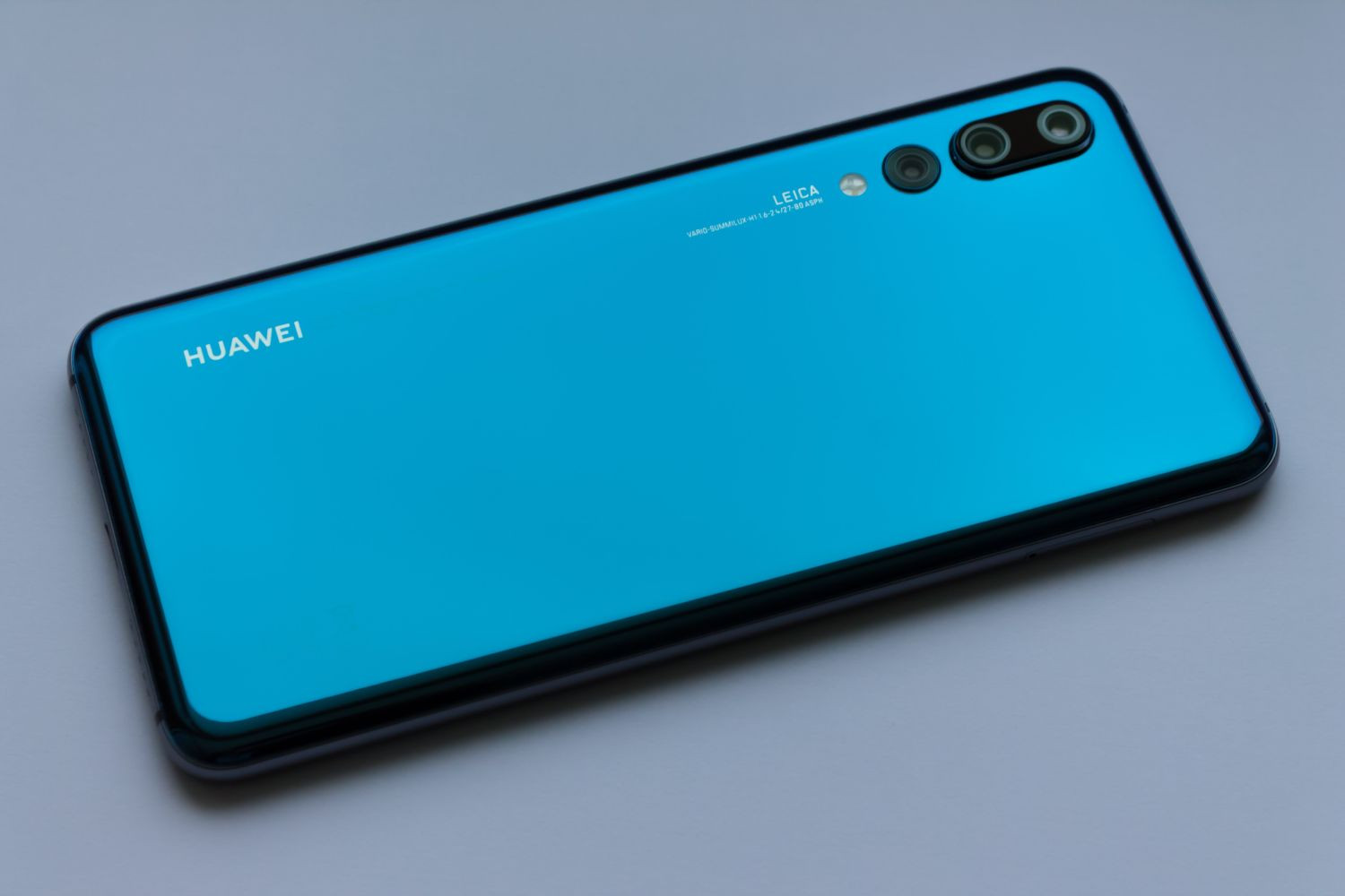 Visão | Huawei já produz smartphones sem componentes americanos