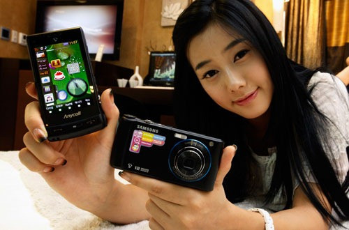 Samsung-W880-cell-phone.jpg