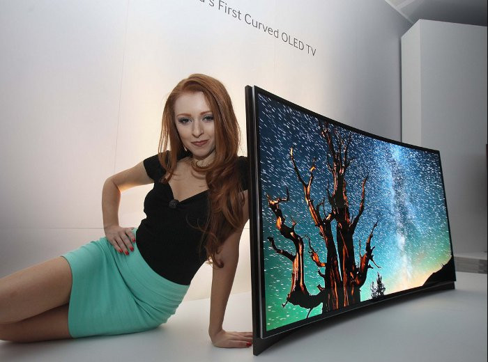 Samsung-curved-OLED-TV-CES-2013-3_0.jpg