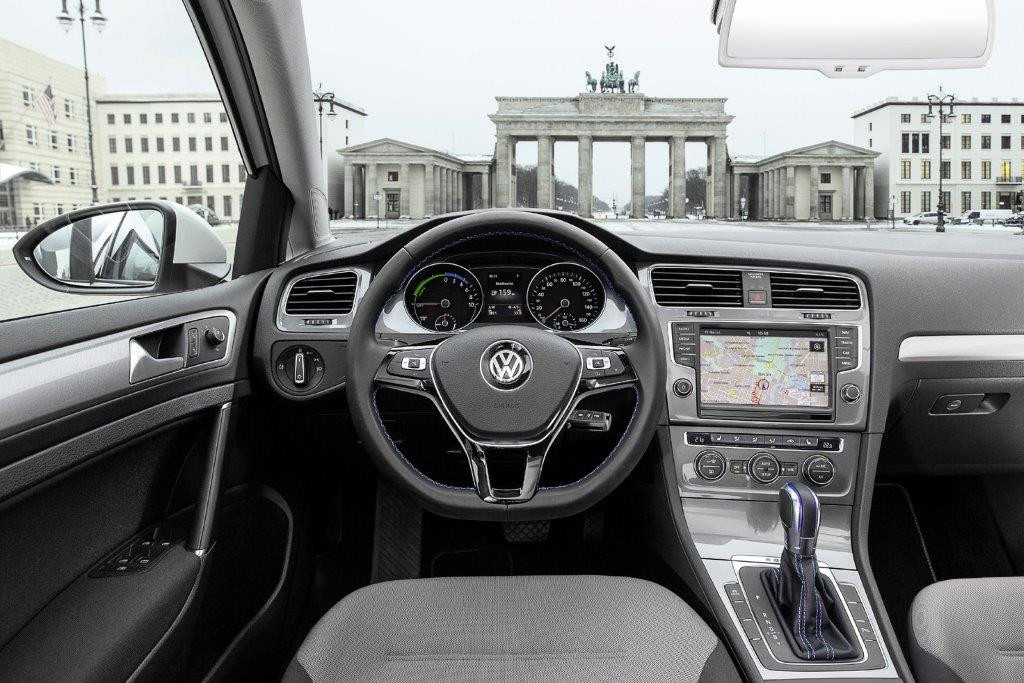 Volkswagen e-Golf_03.JPG