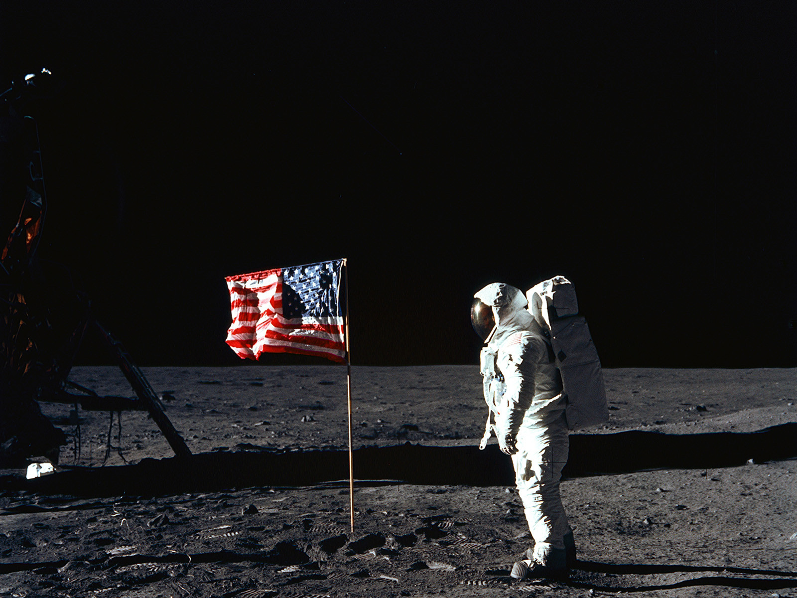 American_Moon_Landing.jpg