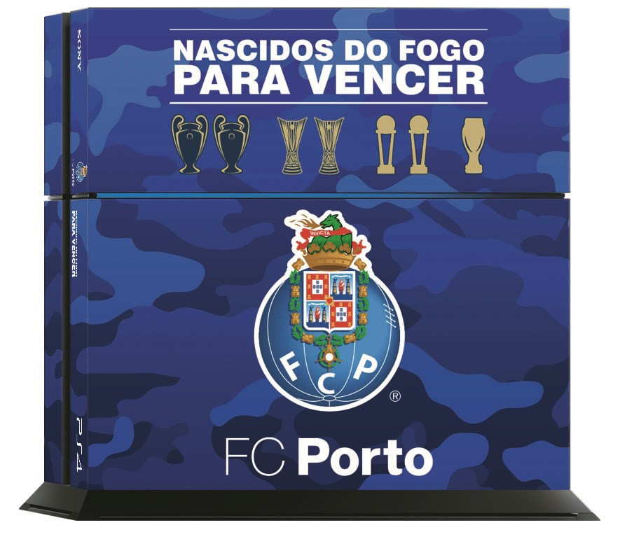 Comandos PS5, PS4 e Xbox do FC Porto chegam às lojas