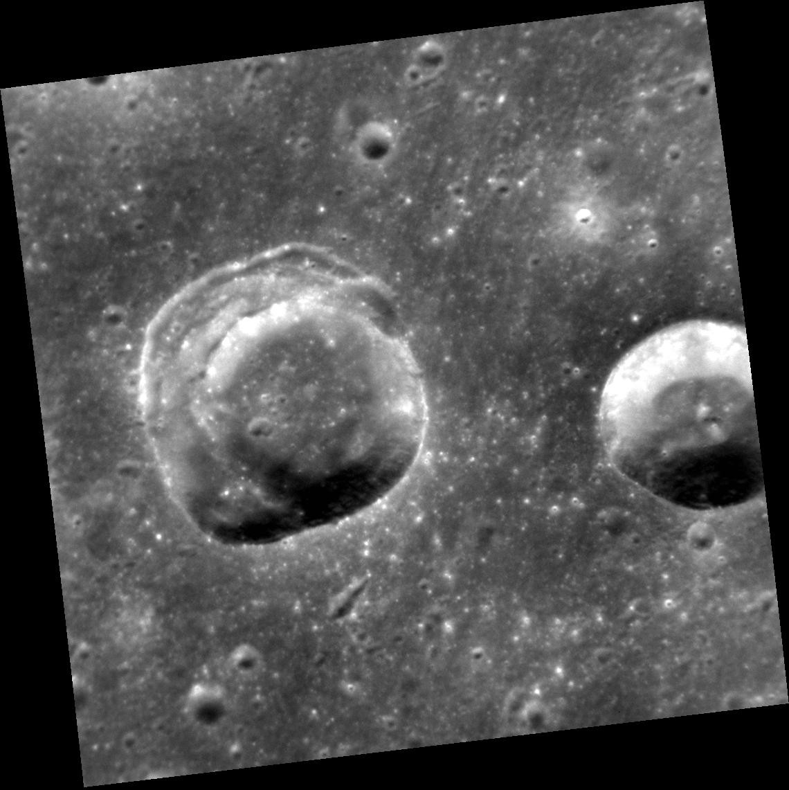 mercury-crater-slumping-sides.jpg