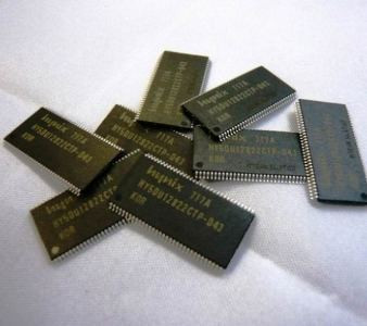 users_0_13_memorias-dram-chips-componentes-554e.jpg