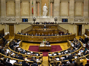 users_0_11_parlamento-5f6d.jpg