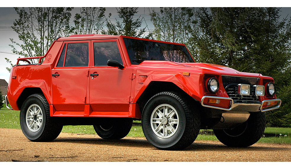 Lamborghini Lamborghini-LM002.jpg