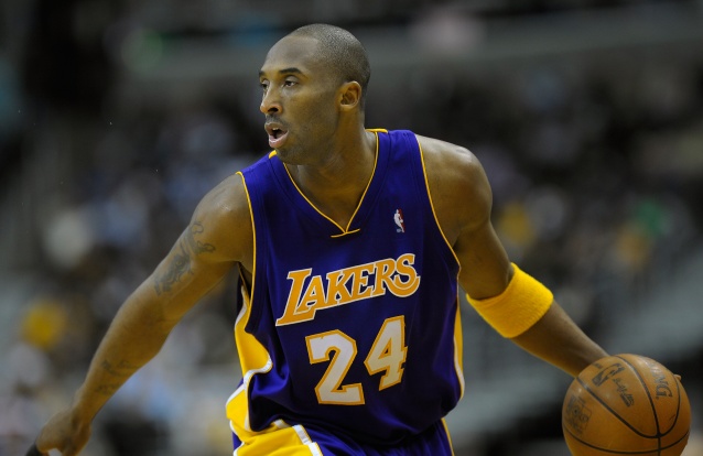 Acidente mata ex-jogador de basquete Kobe Bryant e a filha